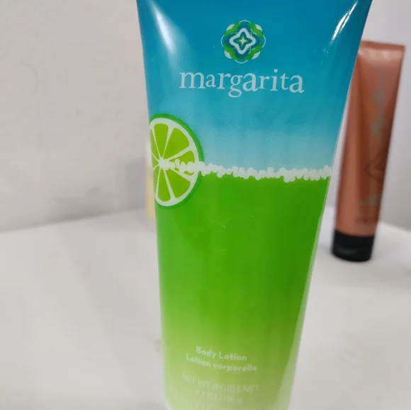 💥FINAL PRICE💥 9PC BeautiControl Lot Masques, Lotions, Scrub and Facial - Picture 7 of 8